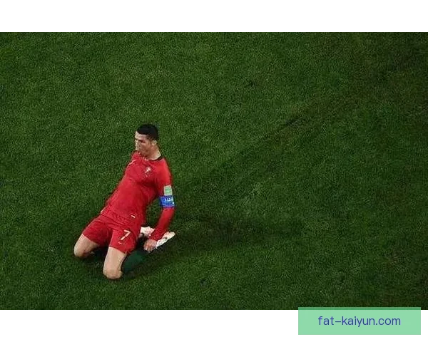 C罗凭借精妙无球跑动持续掌控比赛节奏，展现卓越表现